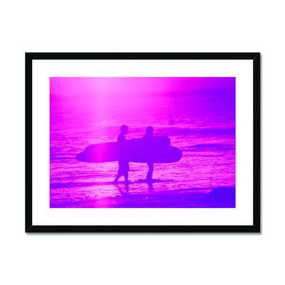 Surf Lovers - Australia - Framed & Mounted Print | Feel Good Images
